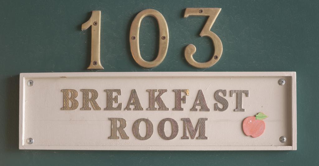 Sun-Dek Motel Medicine Hat Ngoại thất bức ảnh