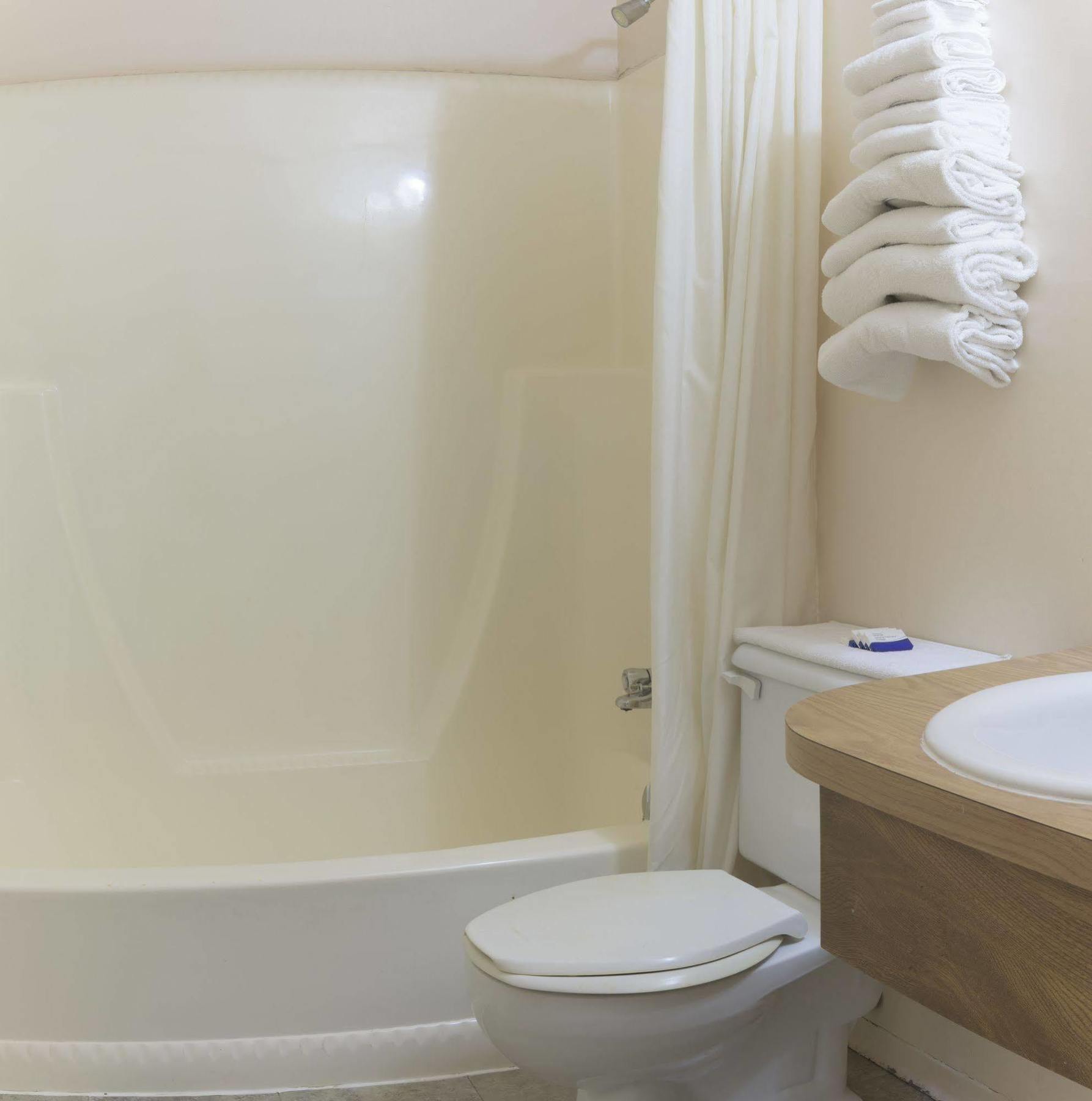 Sun-Dek Motel Medicine Hat Ngoại thất bức ảnh